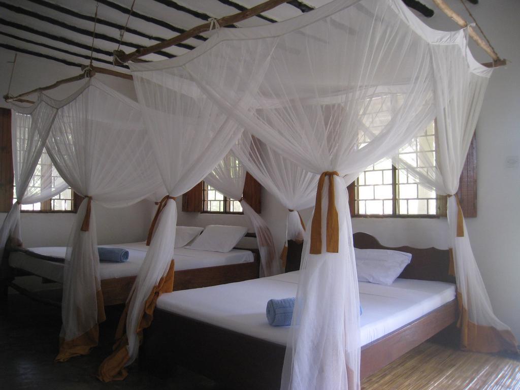 Upepo Boutique Beach Bungalows 2* Bwejuu