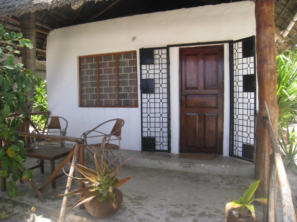 Upepo Boutique Beach Bungalows 2* Bwejuu